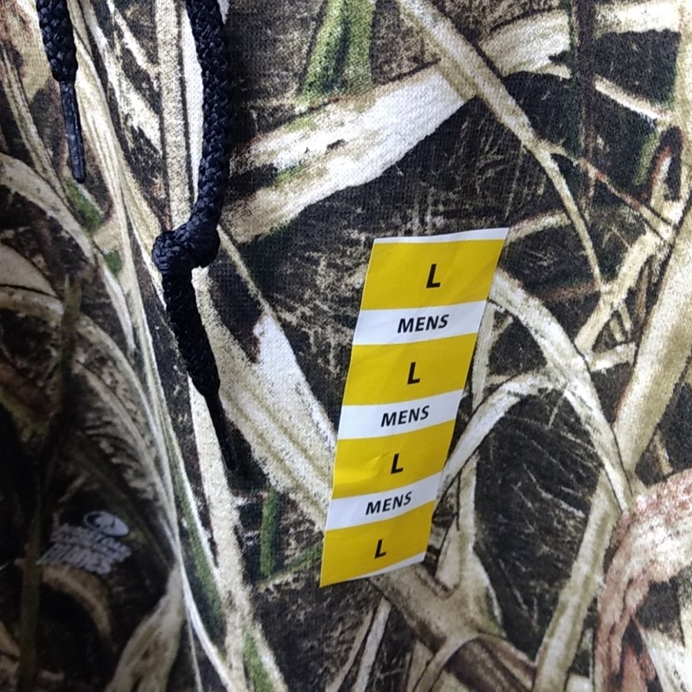 Men's Mossy Oak Hoodie - Picture 3 of 5